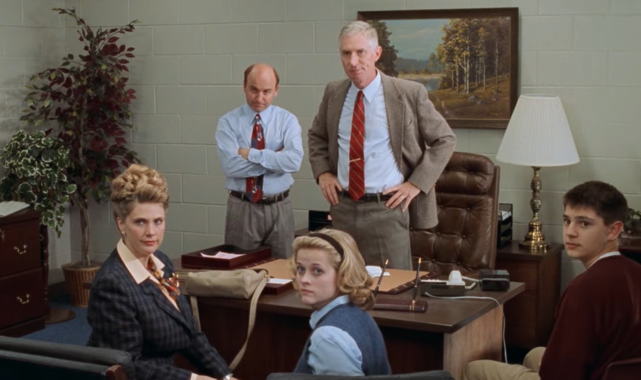 Screenshot from Election (1999)