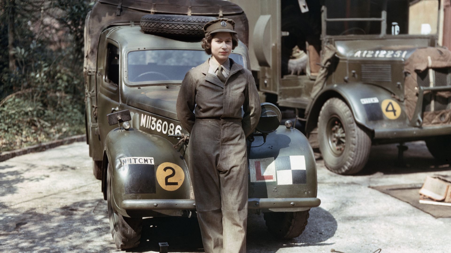 File:Women at War 1939 - 1945 TR2835.jpg