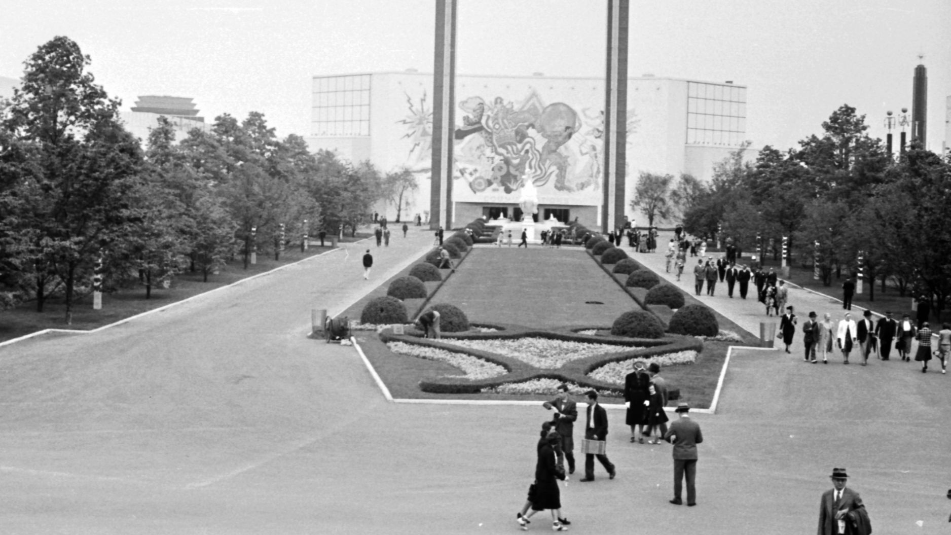 File:USA, New York Fortepan 16943.jpg