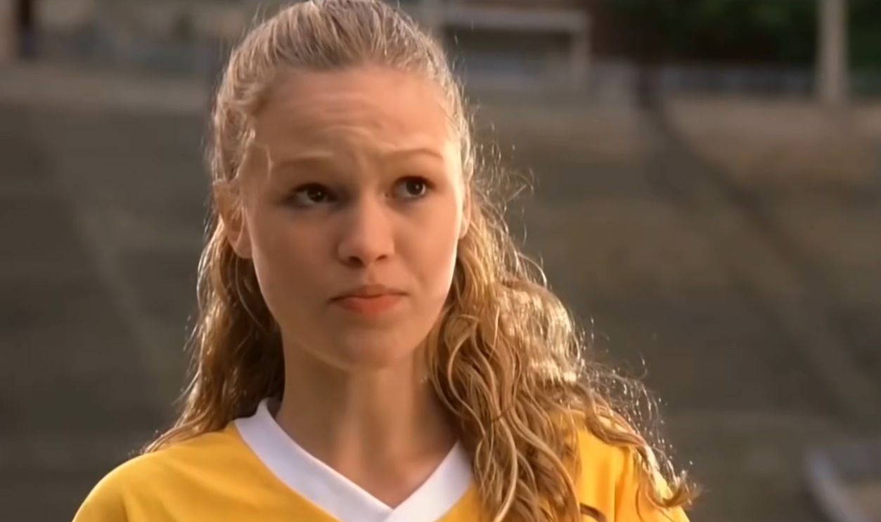 Screenshot from 10 Things I Hate About You (1999)
