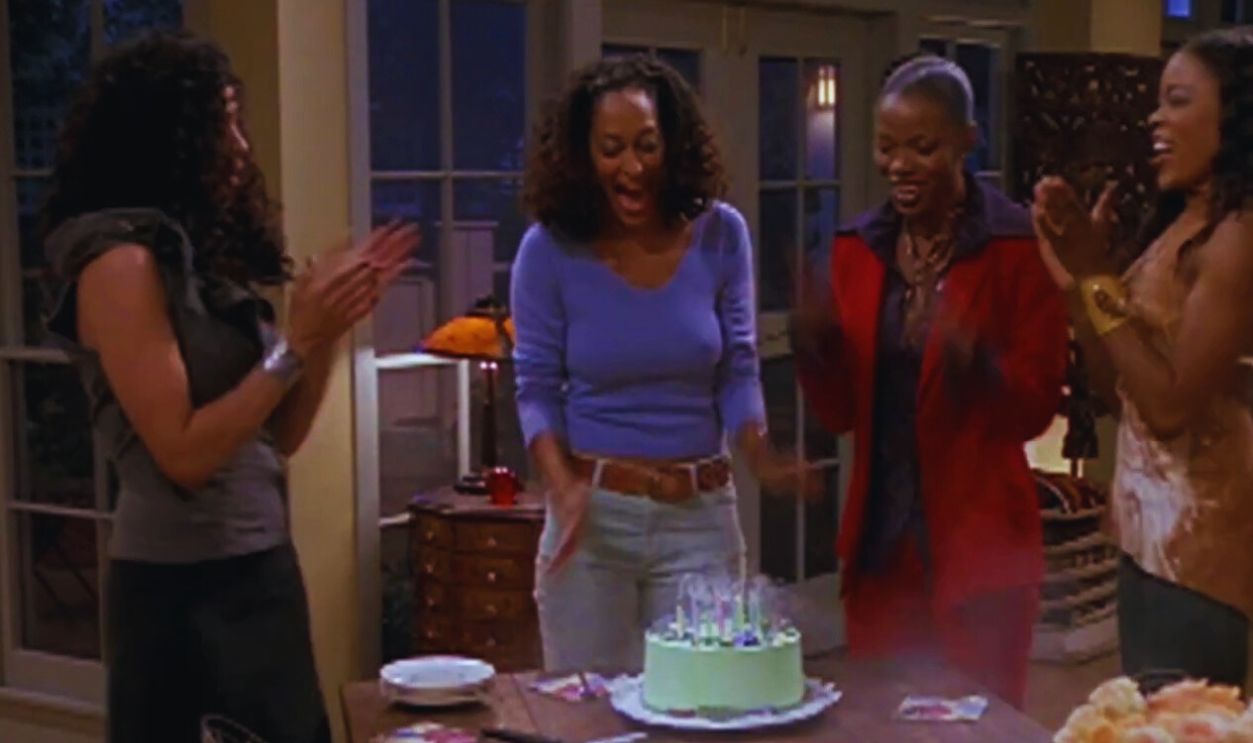 Screenshot from Girlfriends (2000–2008)