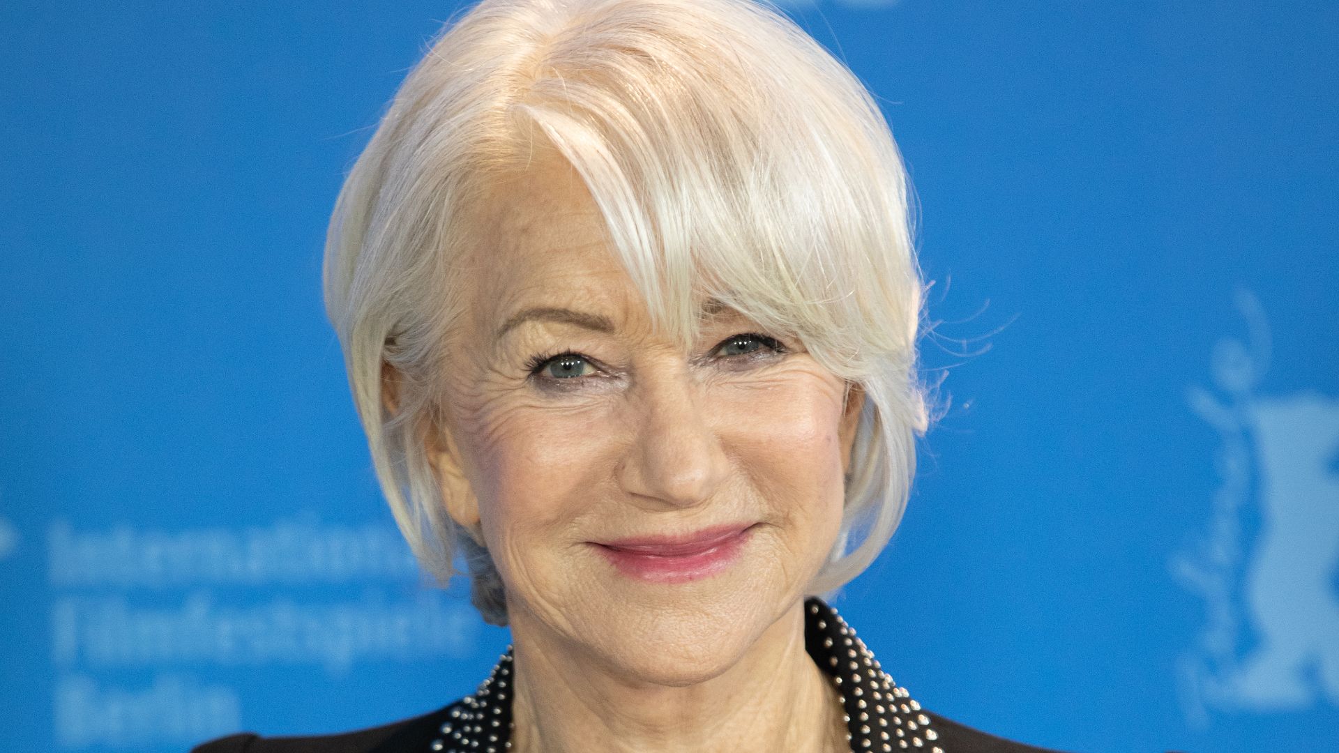 File:Helen Mirren-2208.jpg
