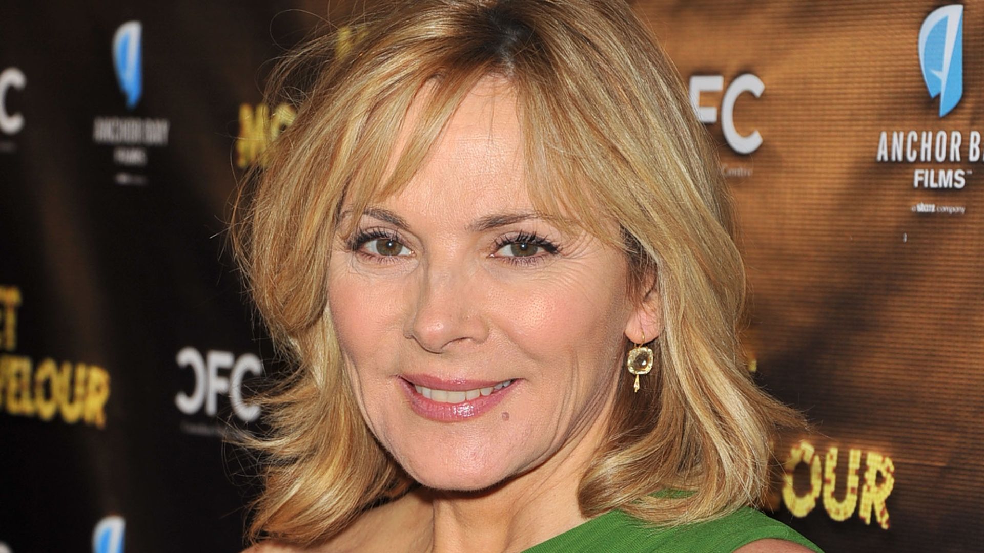 File:Kim Cattrall 2011 TIFF Premiere of Meeting Monica Velour -a.jpg