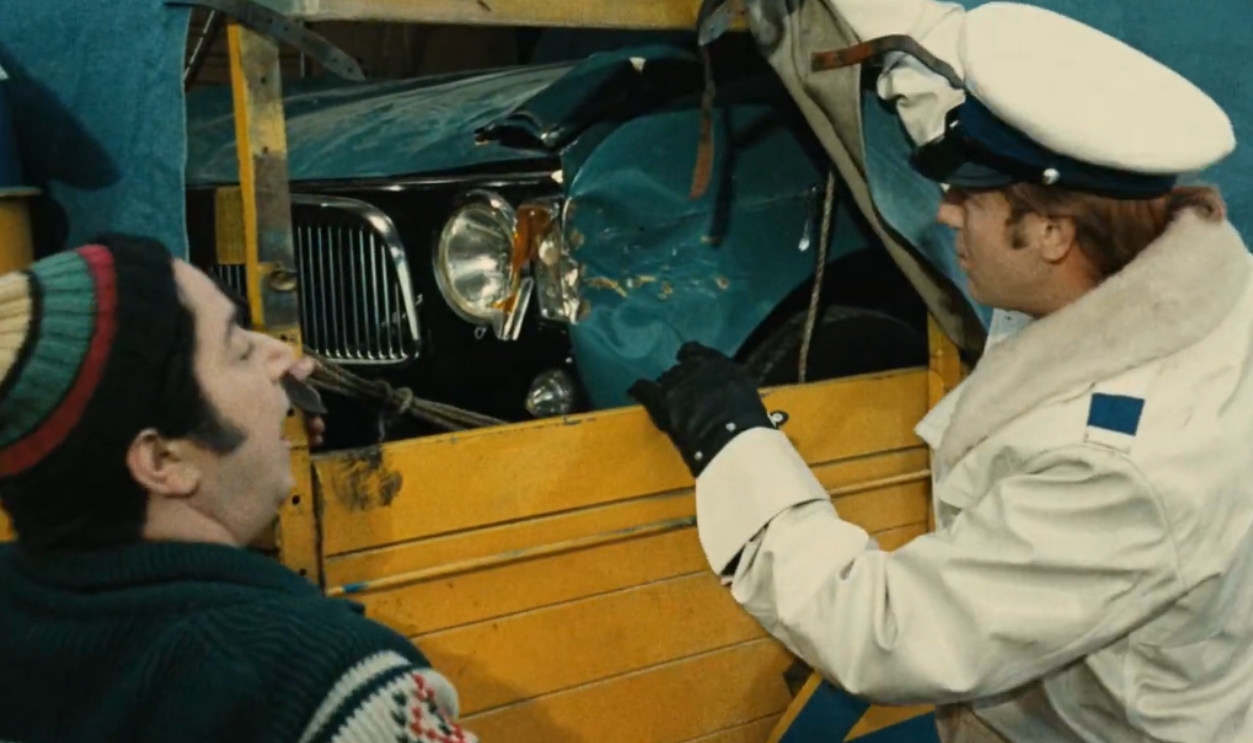 Screenshot from Traffic (1971)