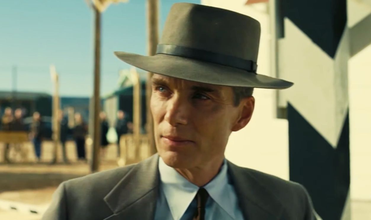 Cillian Murphy – J Robert Oppenheimer – Oppenheimer (2023) 