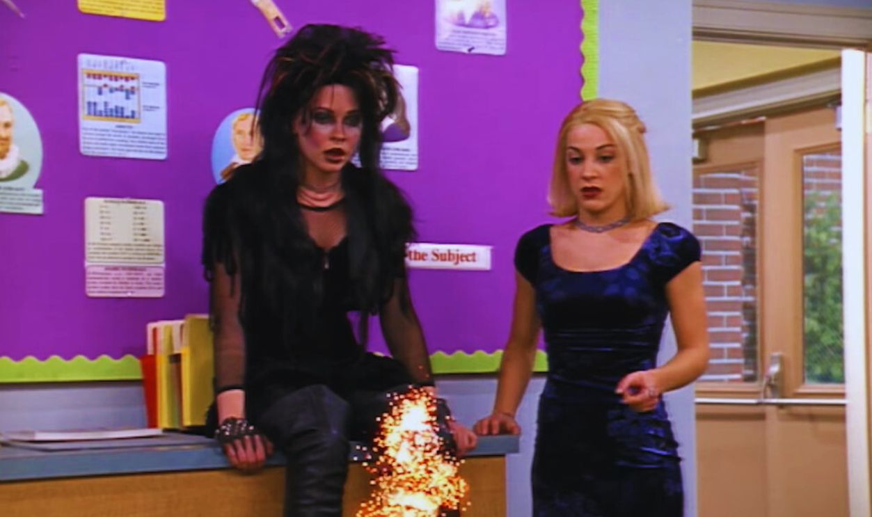 Screenshot from Sabrina the Teenage Witch (1996–2003)