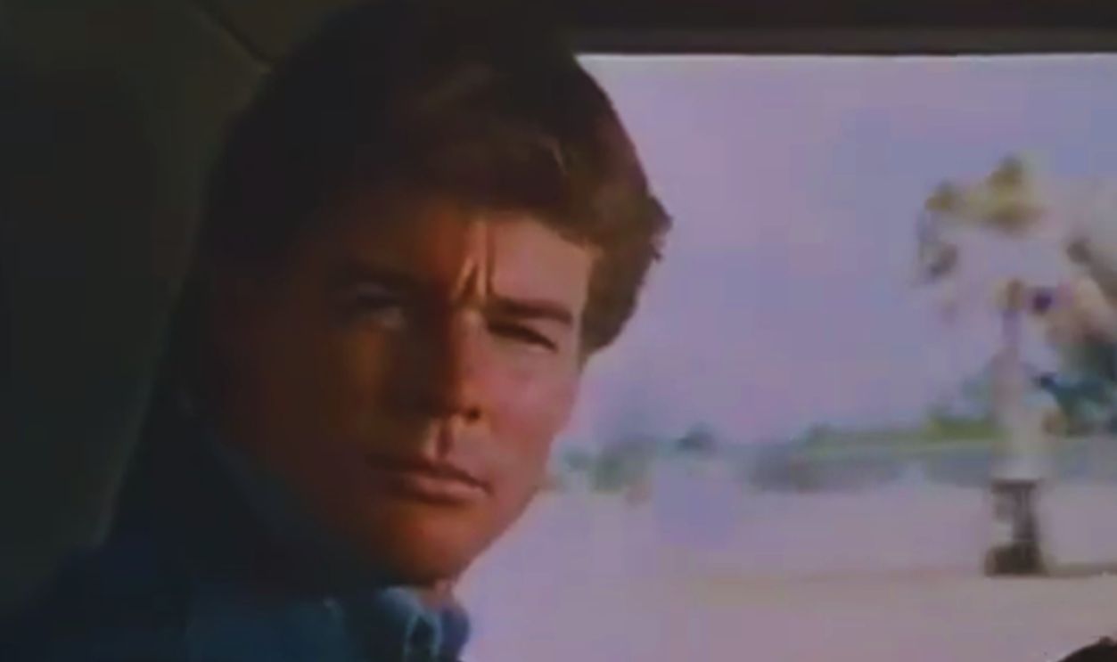 Screenshot from movie White Line Fever (1975) 