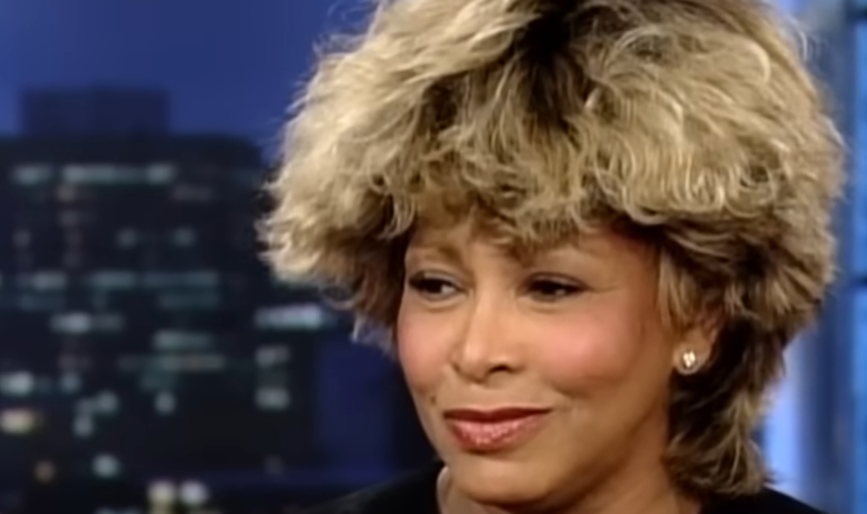 Screenshot from Larry King Live: Tina Turner Interview (1997)