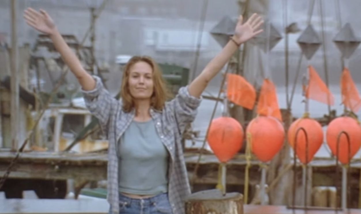 Screenshot from The Perfect Storm (2000)