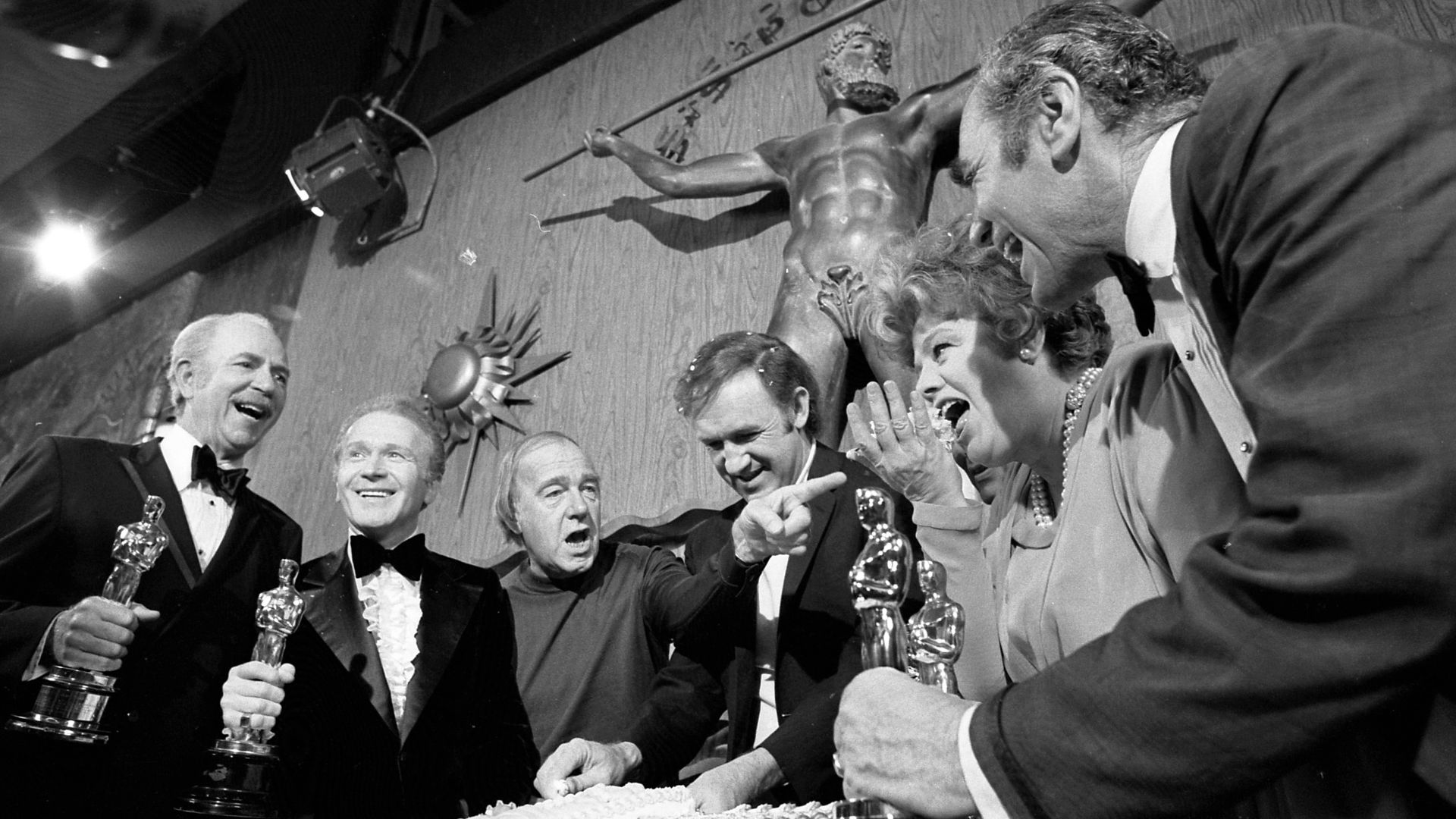 File:Actors on the set of The Poseidon Adventure celebrating their Oscar wins.jpg