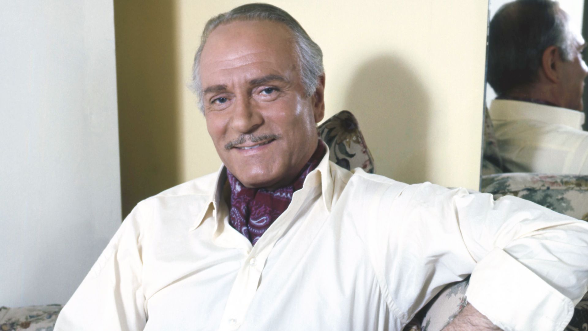 File:Laurence Olivier Allan Warren.jpg