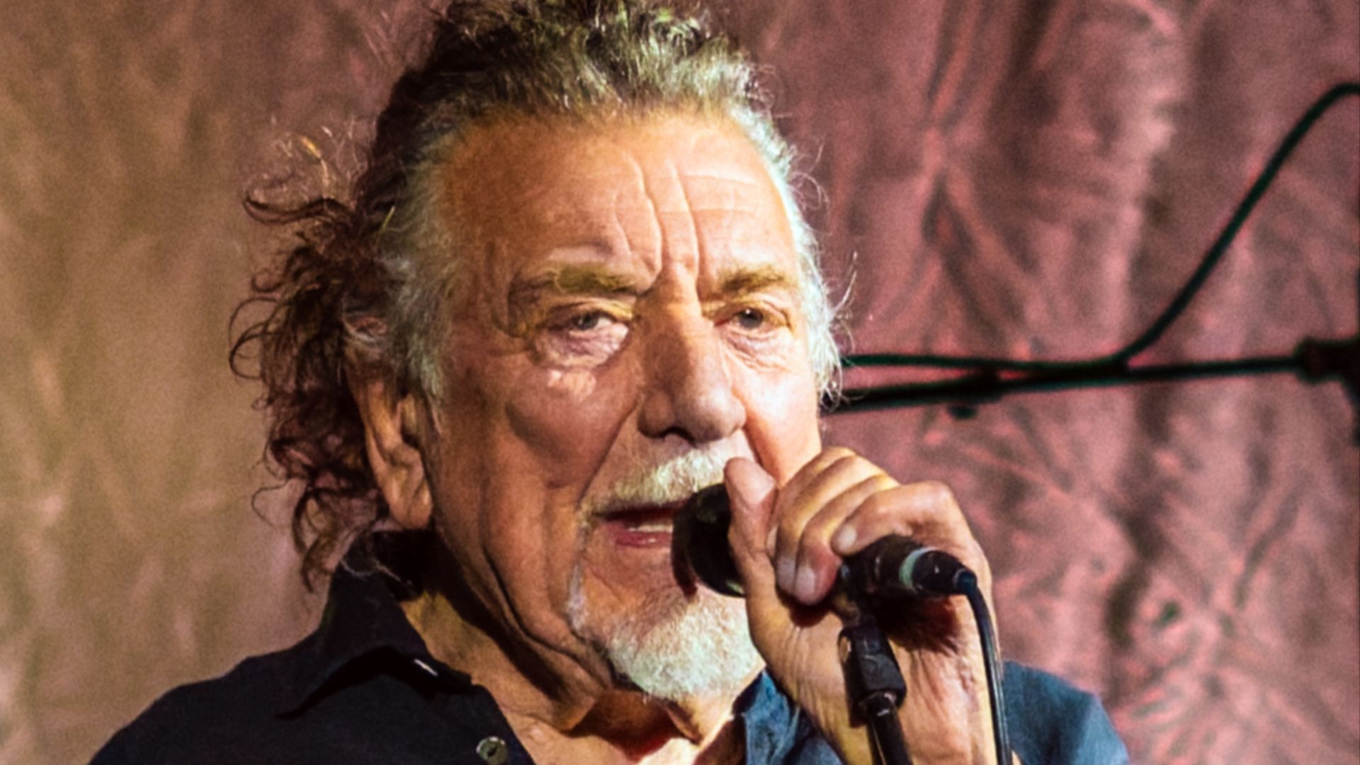 File:Robert Plant - Circuit, Kingston (Early Show) - Monday 29th September 2025.jpg