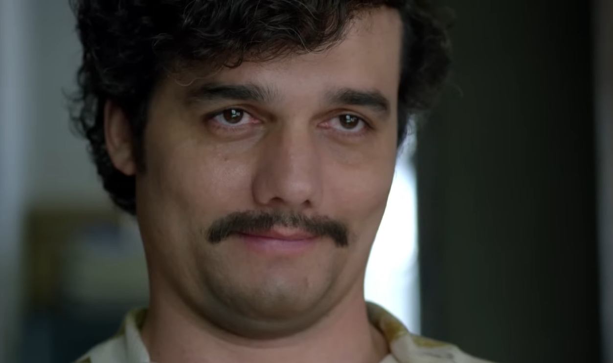Screenshot from Narcos (2015–2017)