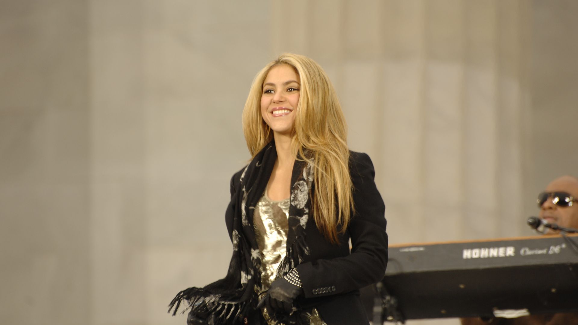File:Shakira at Obama Inaugural.JPG