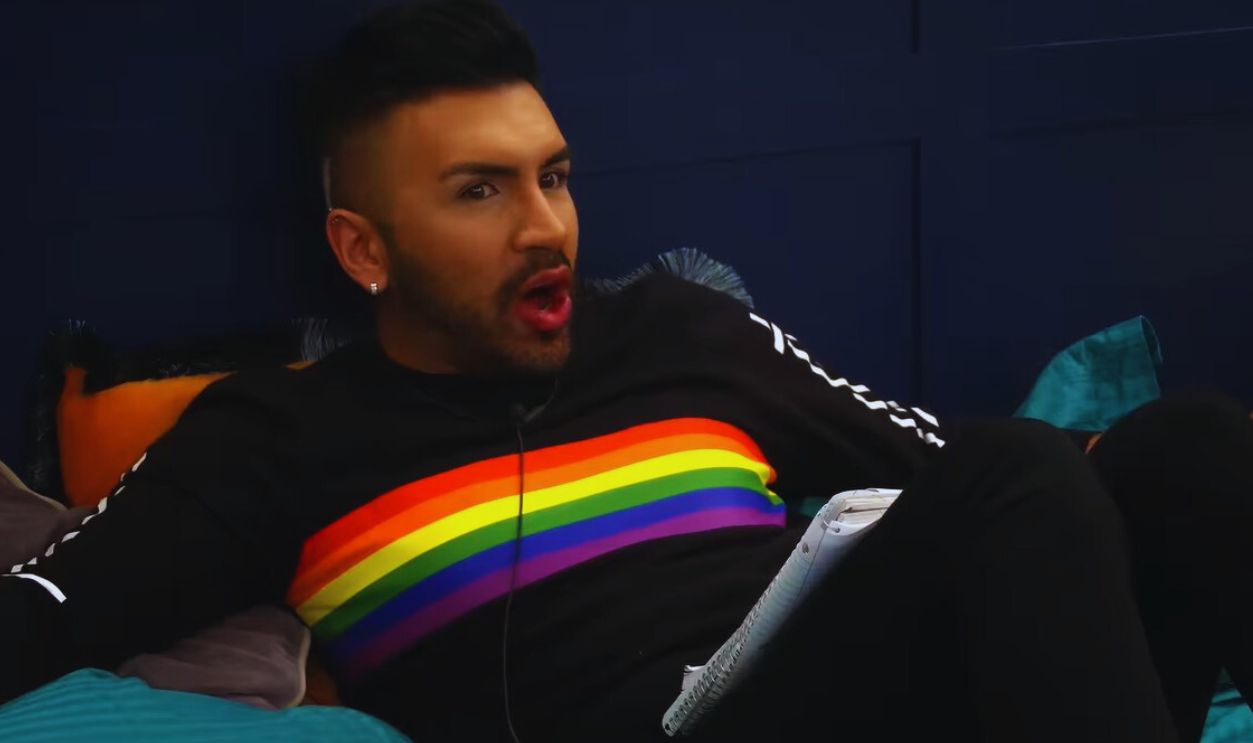 Screenshot from The Circle (2020)