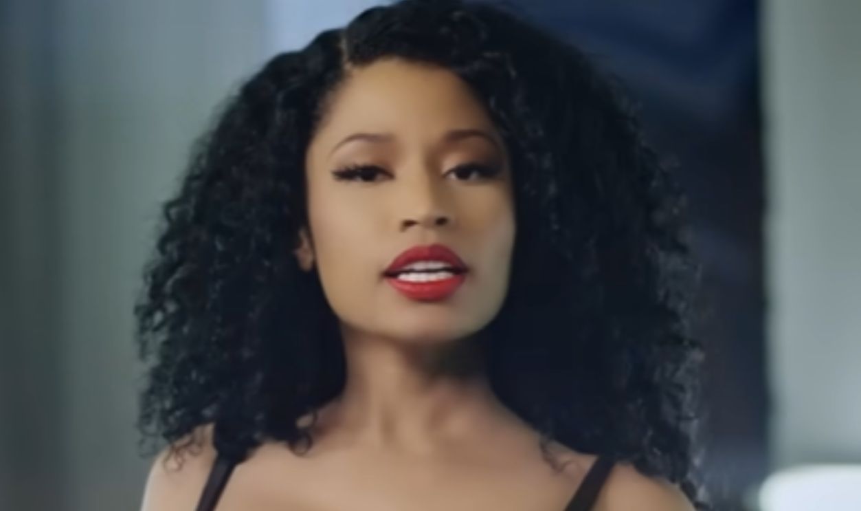 Nicki Minaj: “Only”