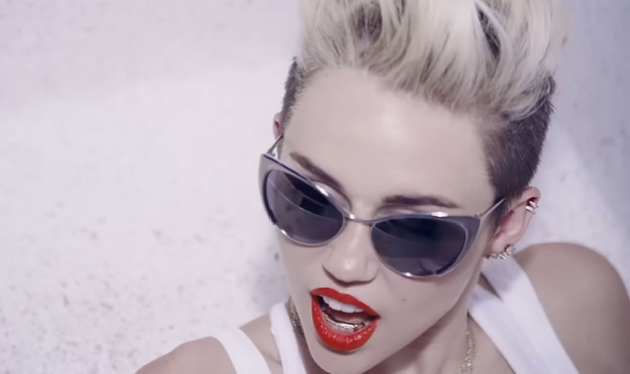 Miley Cyrus: “We Can’t Stop” / Bangerz era