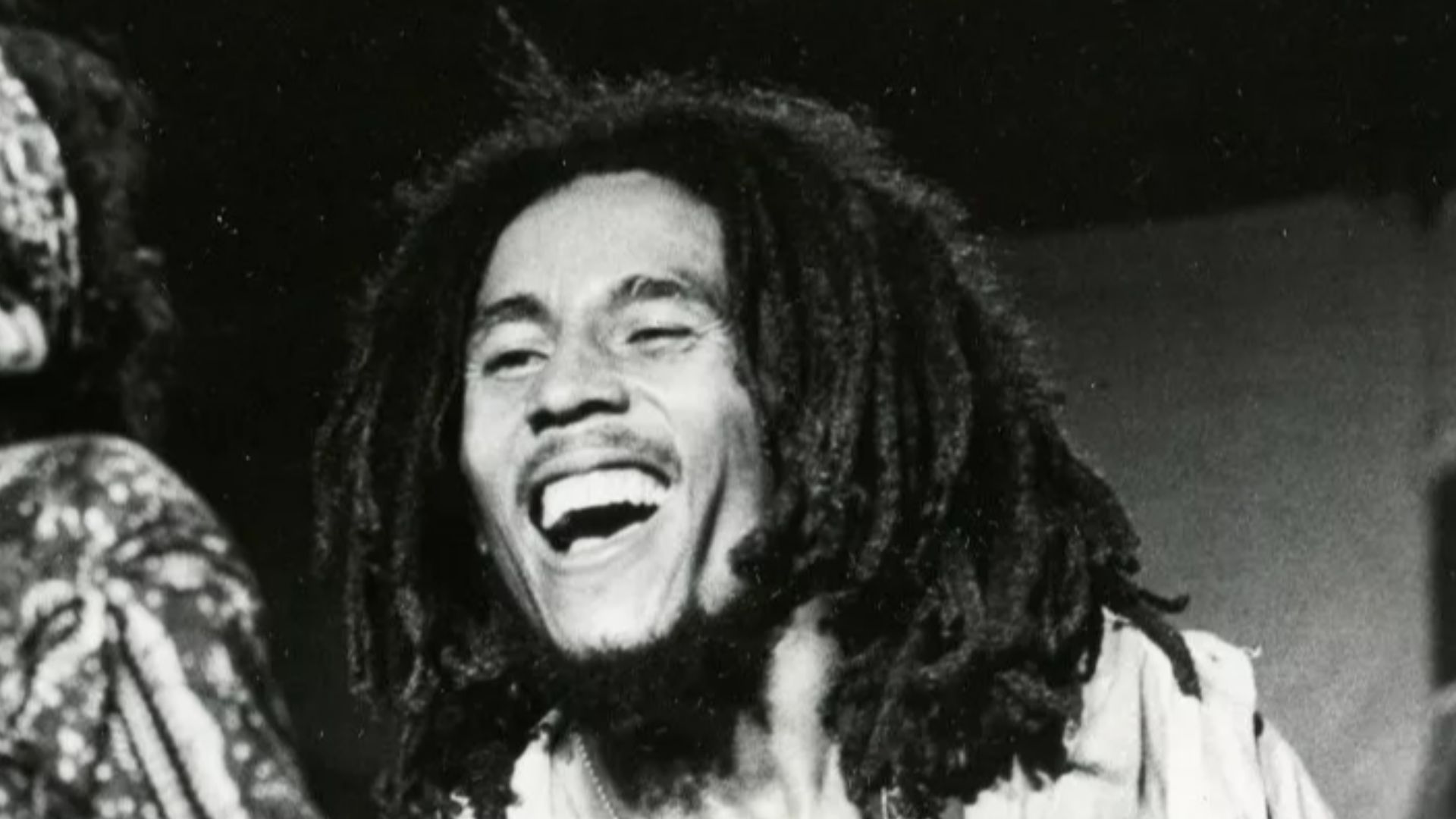File:Bob Marley performing in 1976.jpg
