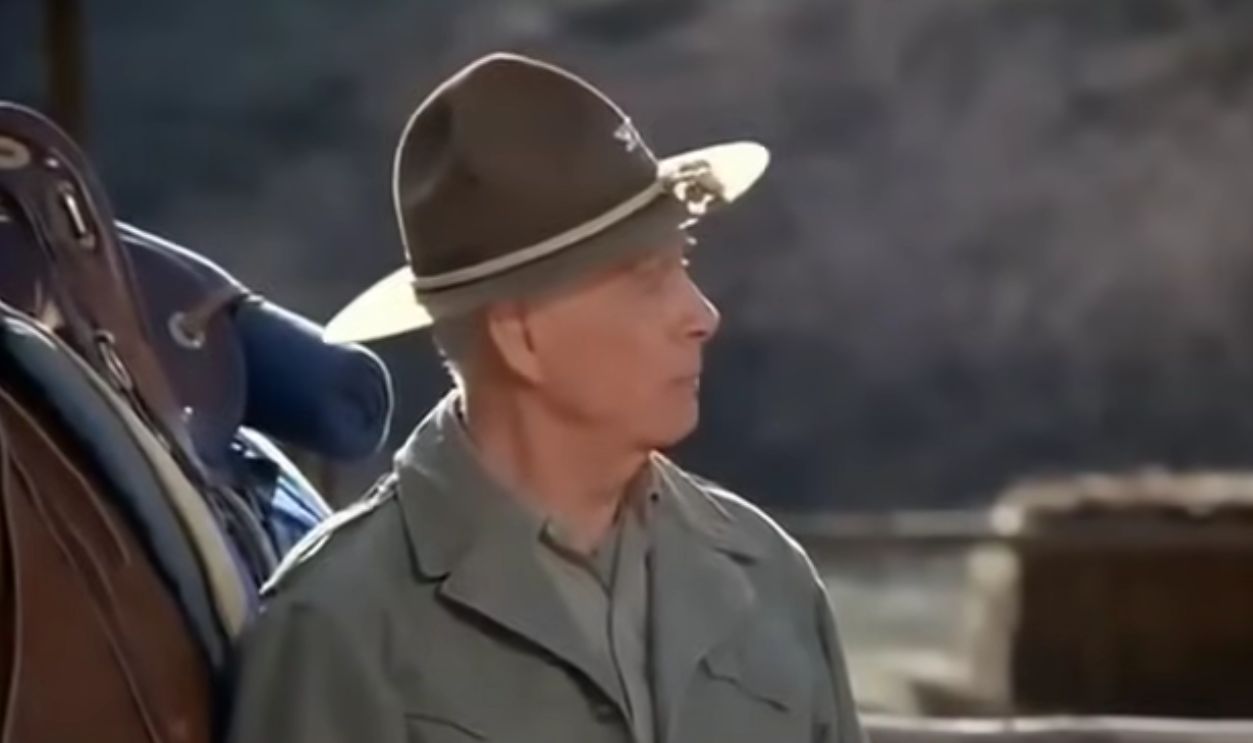 Screenshot from M*A*S*H (1983)