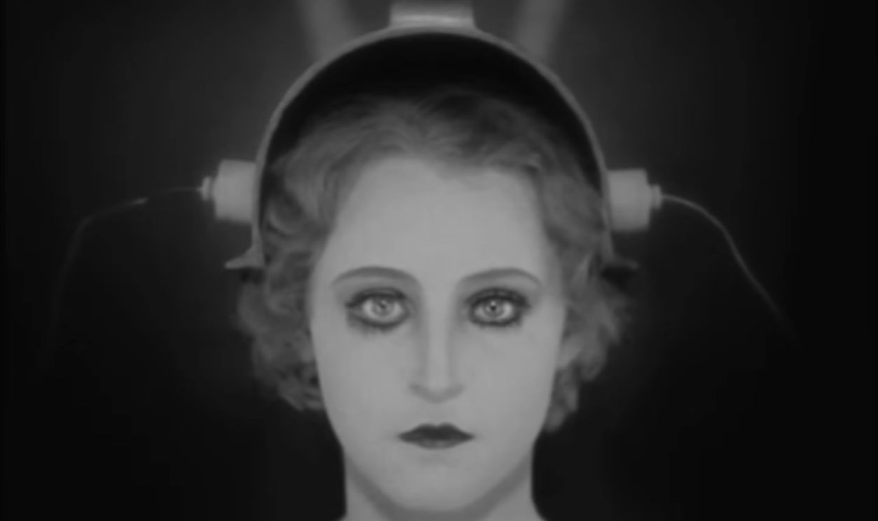 Screenshot from Metropolis (1927)