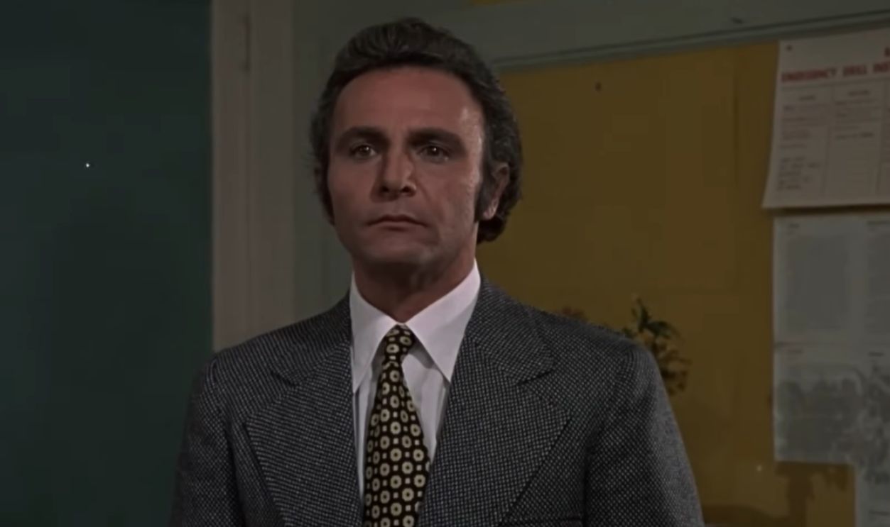 Screenshot from Grave of the Vampire (1972)