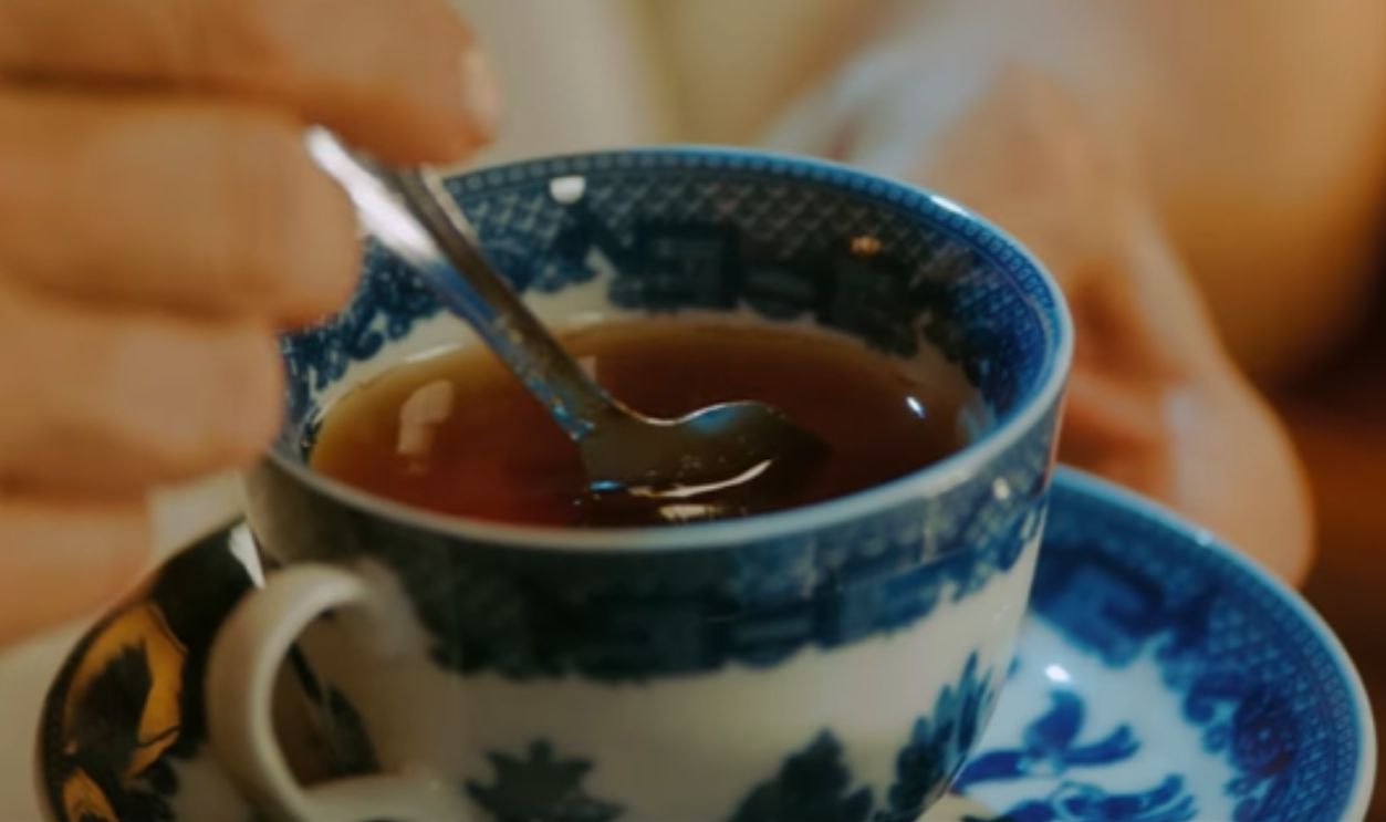 Screenshot from Get Out (2017)