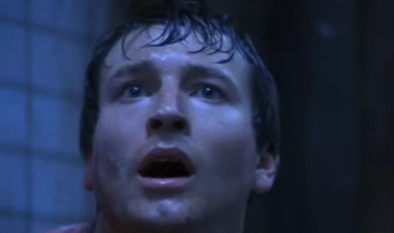 Screenshot from Saw (2004)