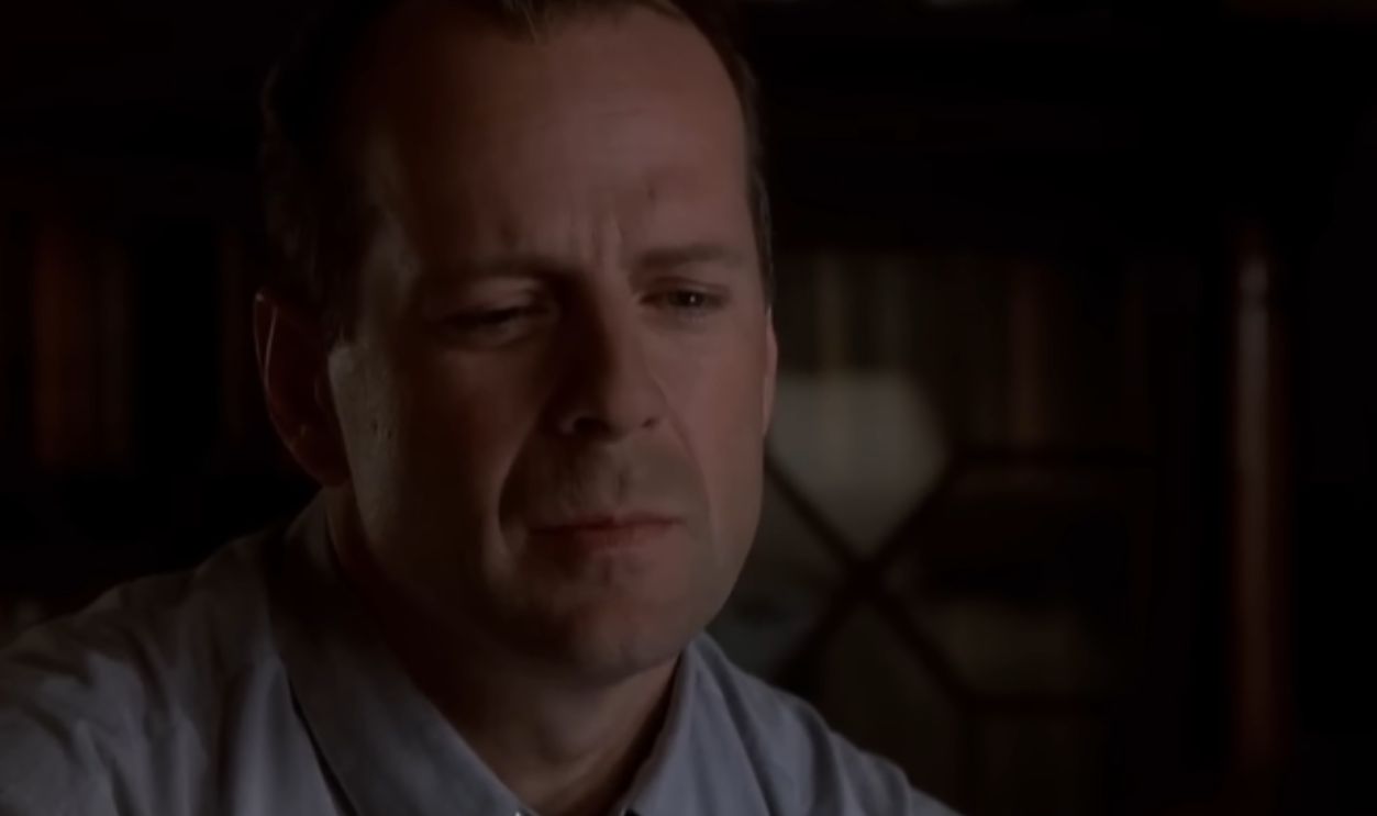 Screenshot from The Sixth Sense (1999)