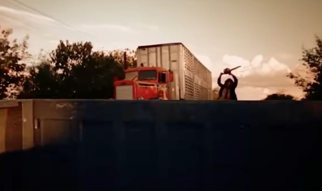 Screenshot from The Texas Chain Saw Massacre (1974)