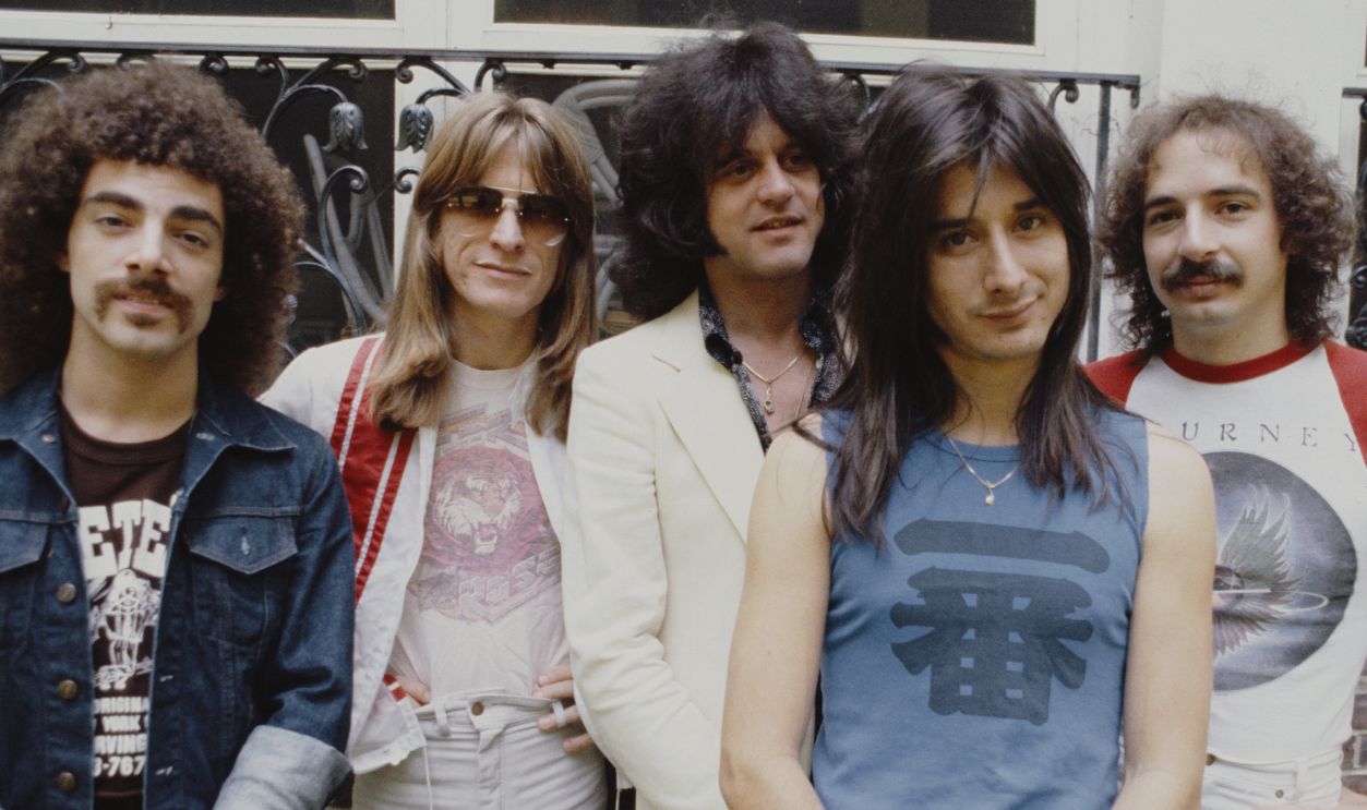 American rock group Journey, New York, June 1979. Left to right: guitarist Neal Schon, bassist Ross Valory, keyboard player Gregg Rolie, singer Steve Perry, and drummer Steve Smith. 