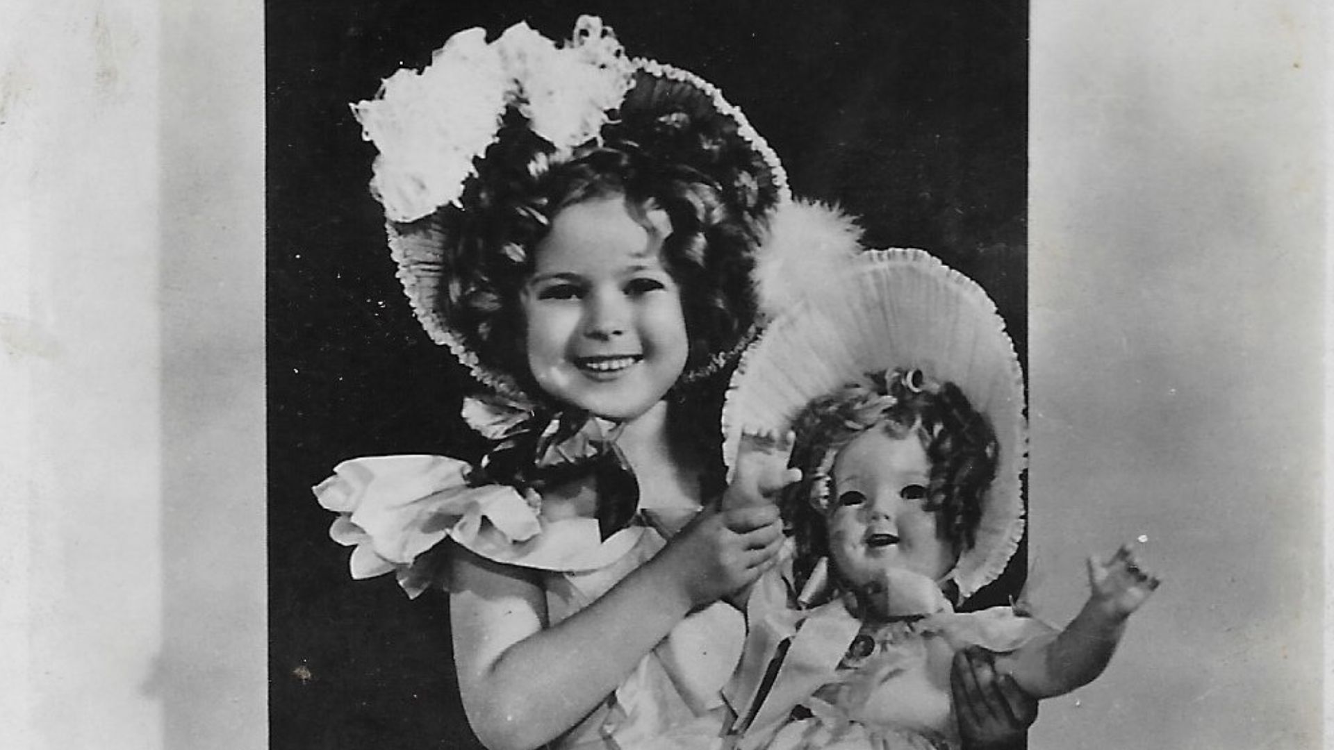 File:Shirley Temple post card 4.jpg