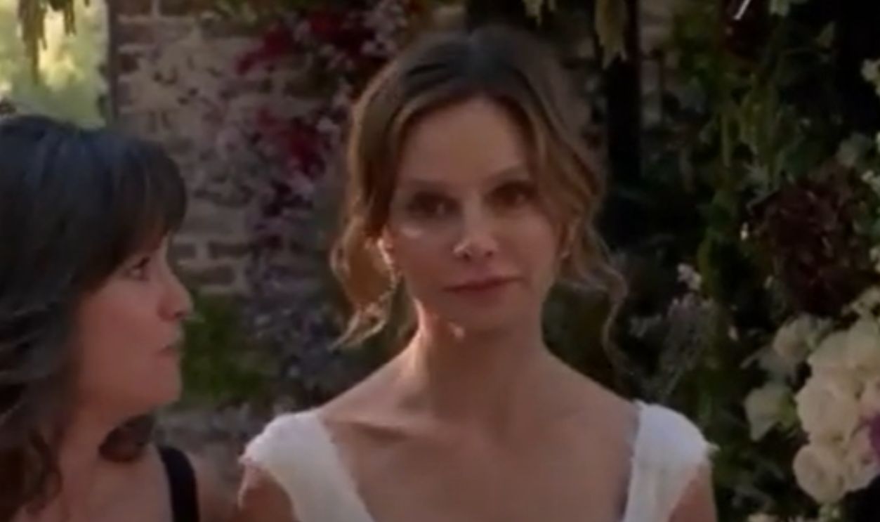 Screenshot from Brothers & Sisters (2006–2011)