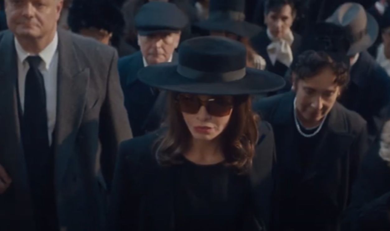 Screenshot from Feud: Capote vs. The Swans (2024)