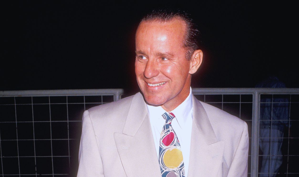 Gettyimages - 167838025, Fifth Annual Project Robin Hood Food Drive to Benefit Love Is Feeding Everyone 