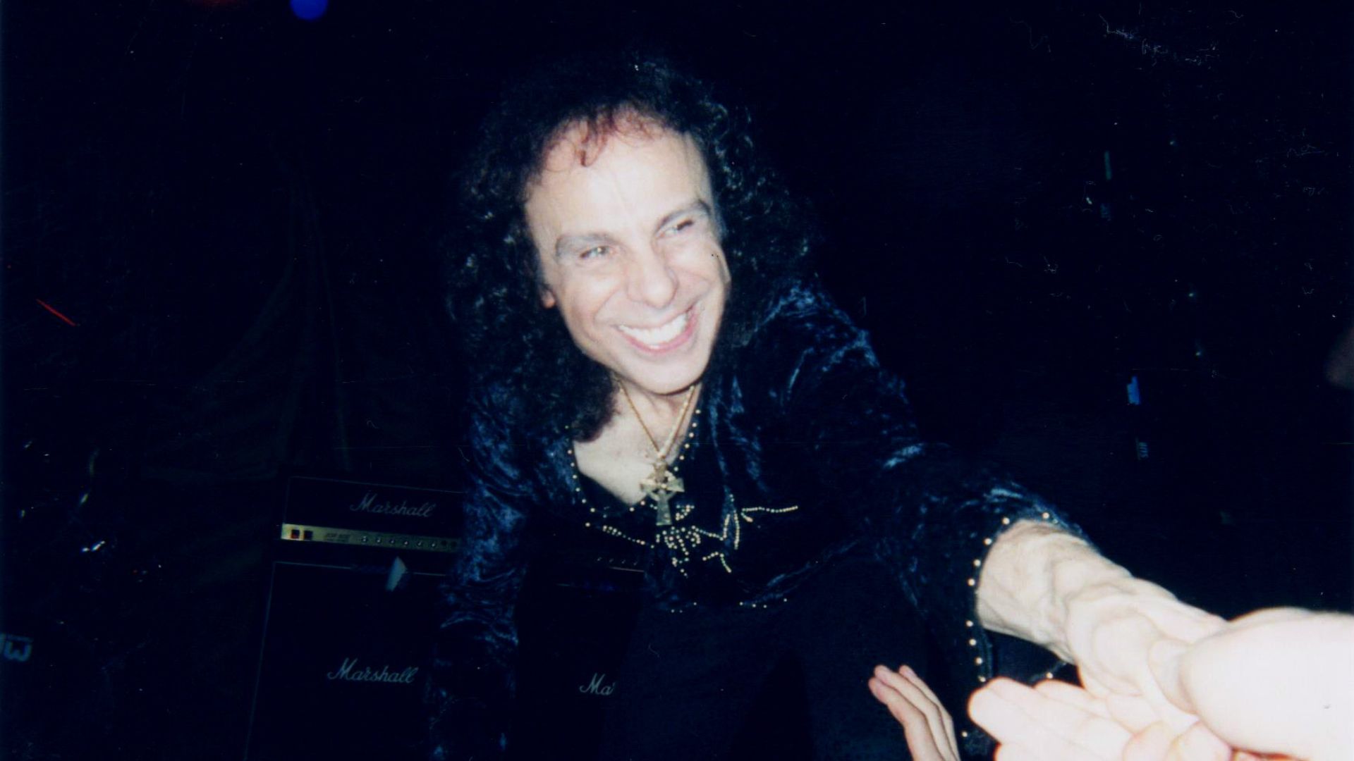 File:DIO à Paris le 30 septembre 2002 au Divan du Monde.jpg