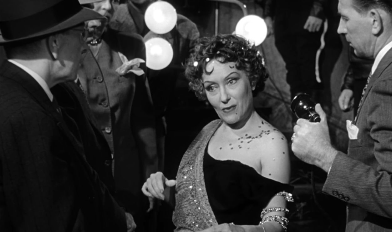 Screenshot from Sunset Boulevard (1950)