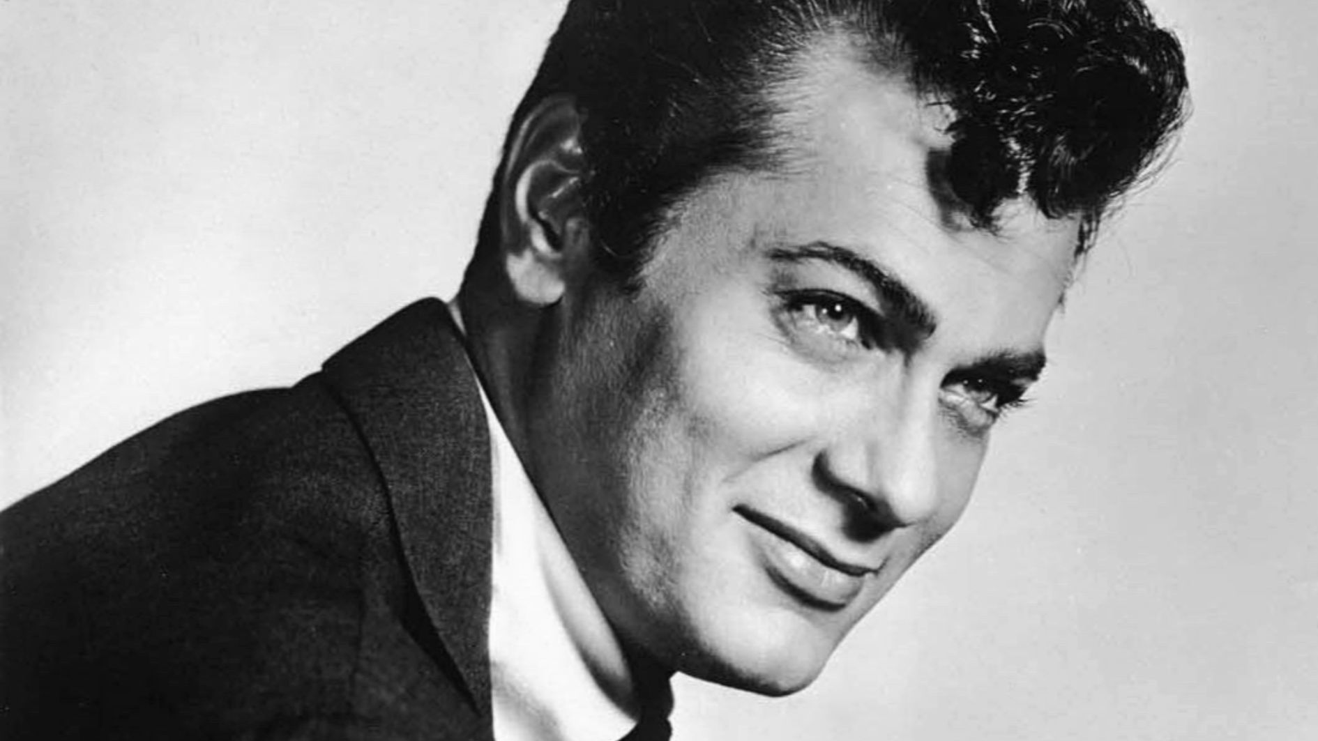 File:Tony Curtis 1958.jpg