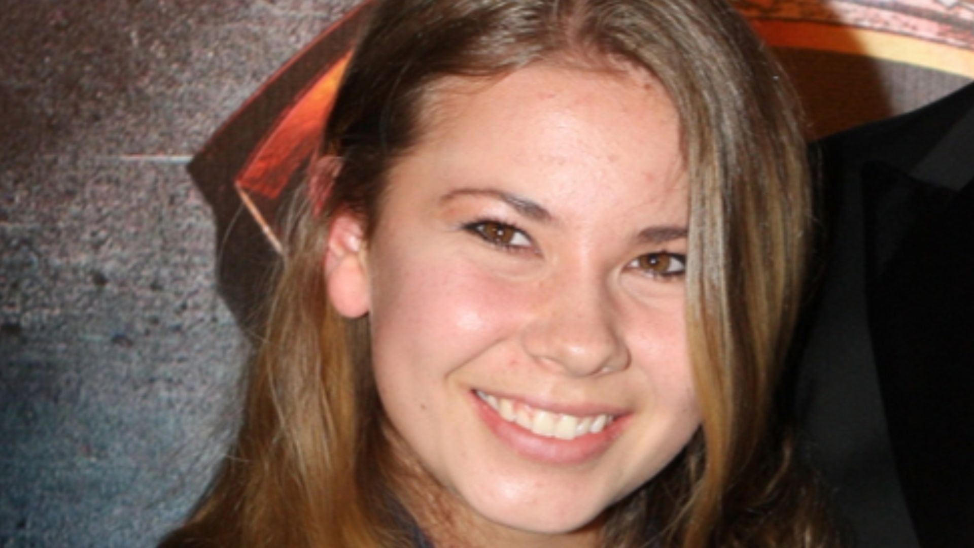 File:Bindi Irwin in June 2013.jpg