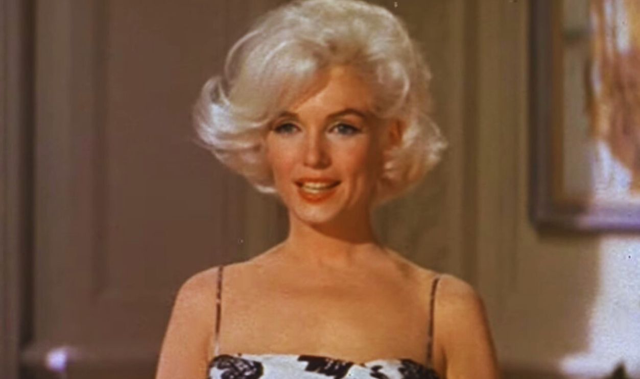 Screenshot from Something's Got to Give (1962)