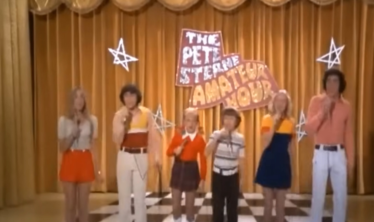 Screenshot from The Brady Bunch (1969–1974)