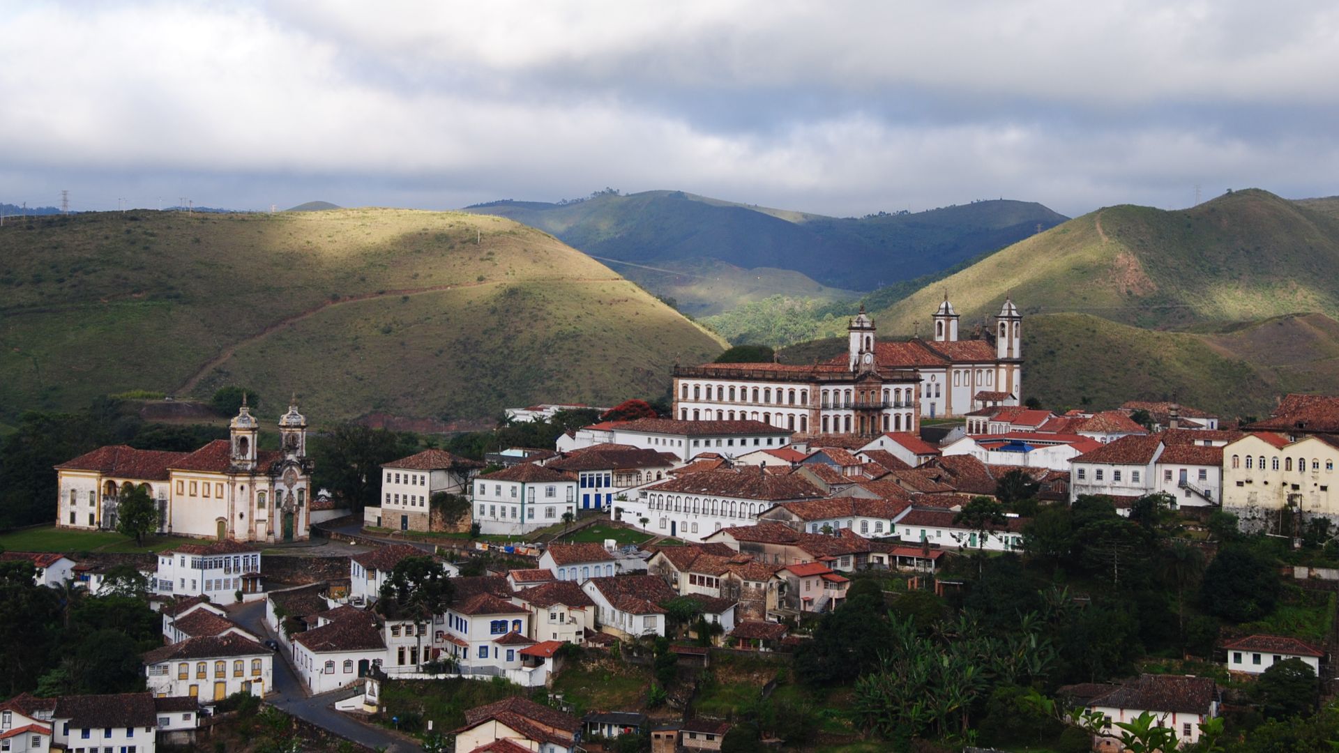 File:Historical Centre.jpg