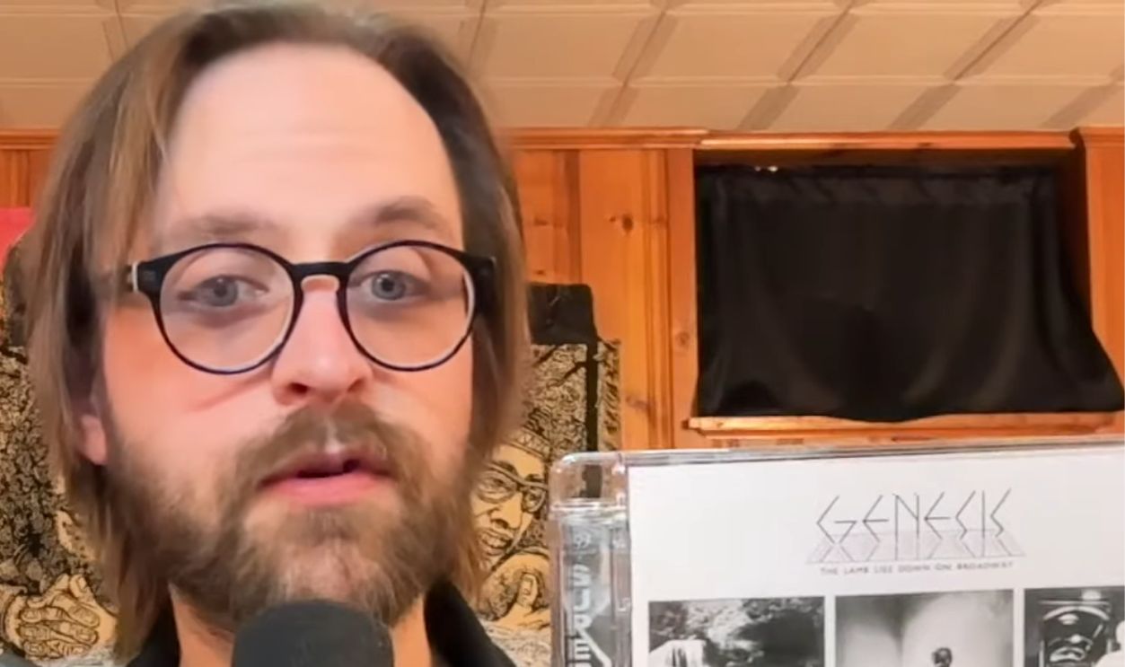 The Lamb Lies Down On Broadway (1974)