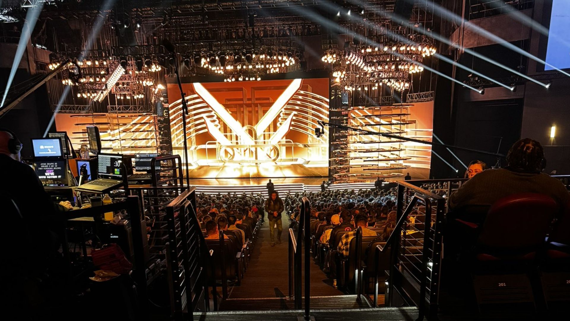 File:The Game Awards 2023 - aisle.png