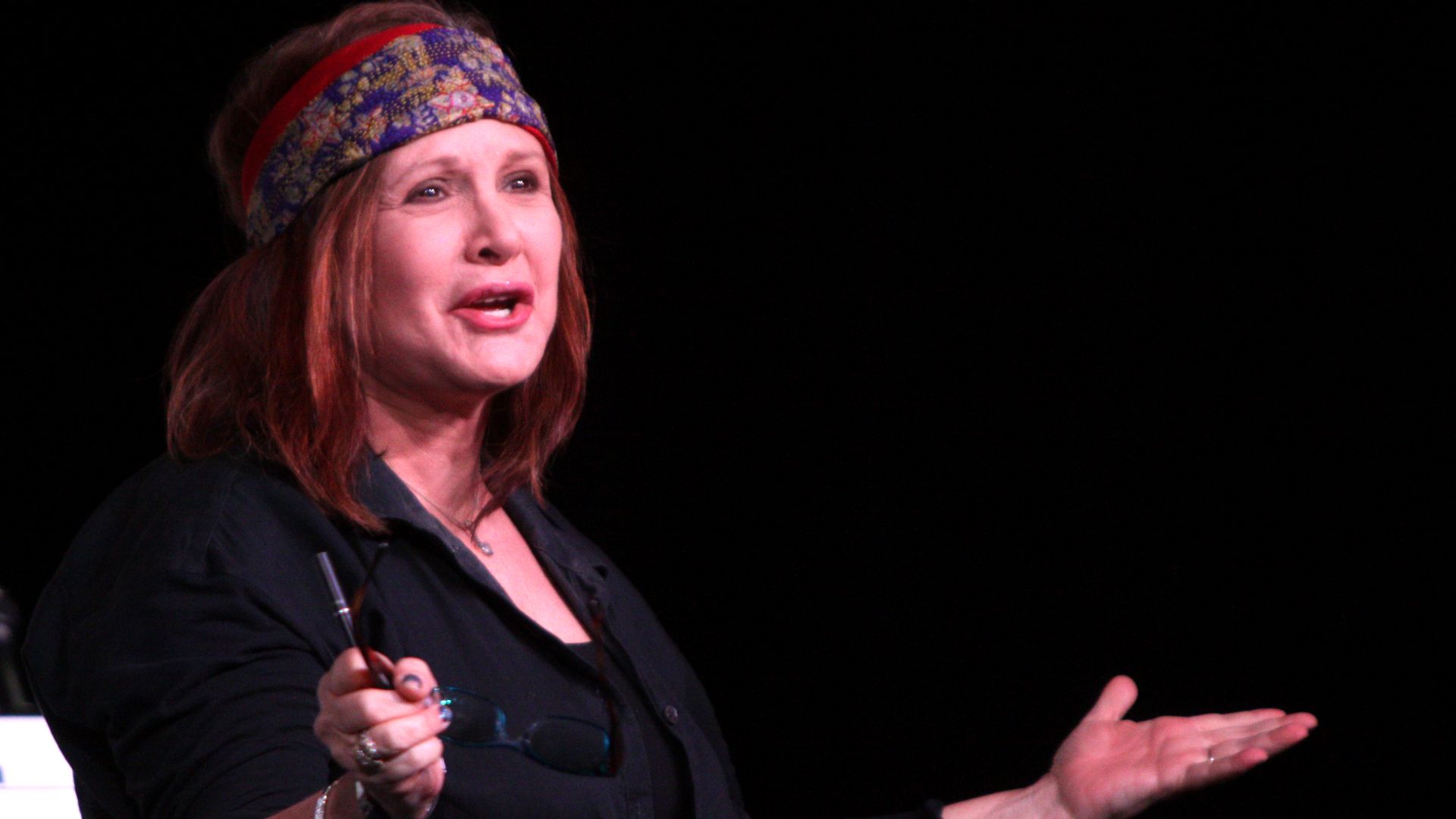 File:Carrie Fisher (7601382584).jpg