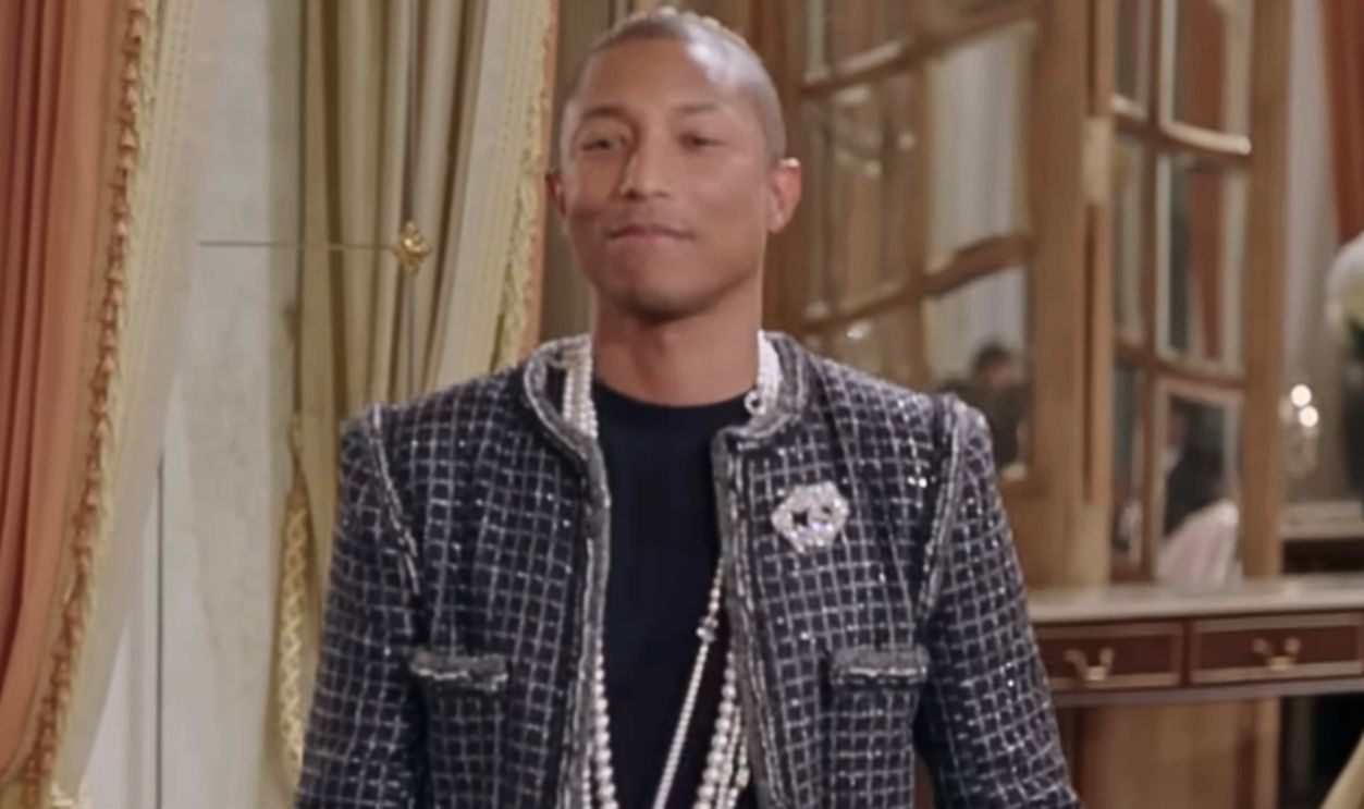 Pharrell Williams at Chanel Métiers d'Art 2016