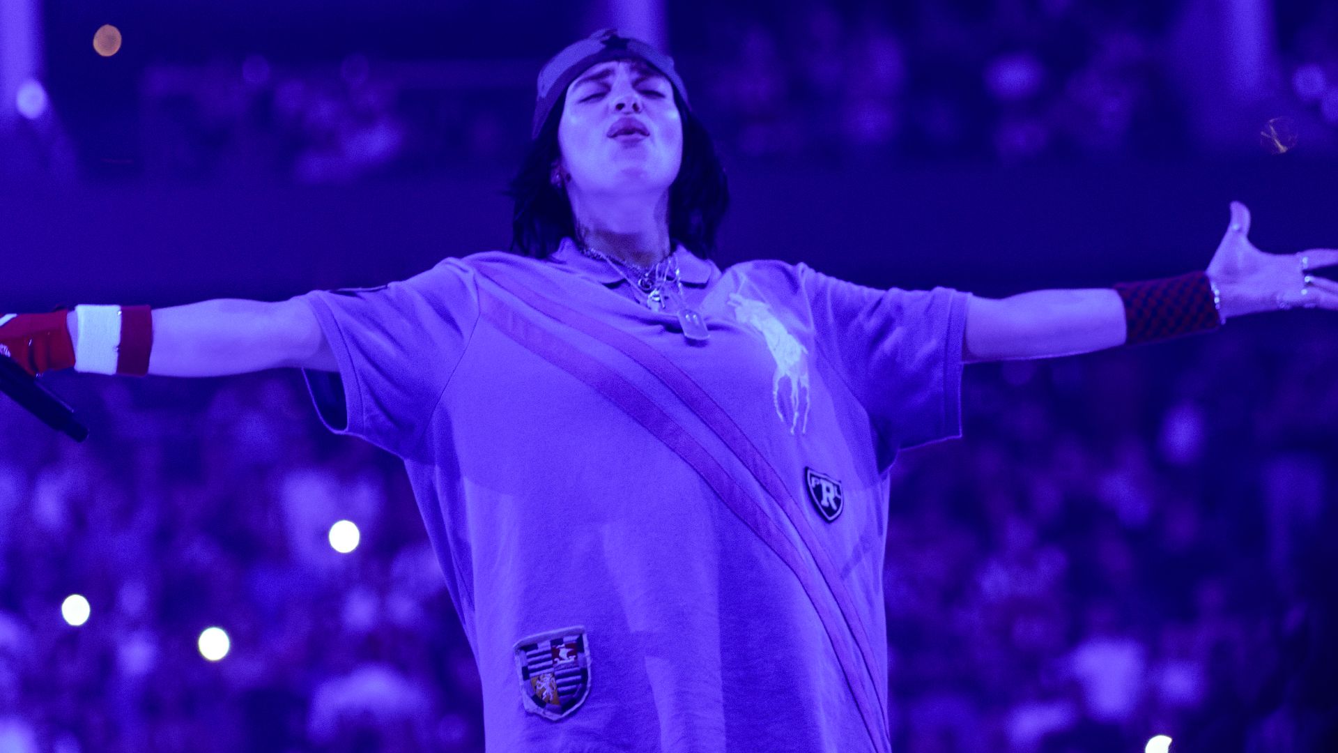 File:BillieEilishO2140725-47 - 54666403326.jpg