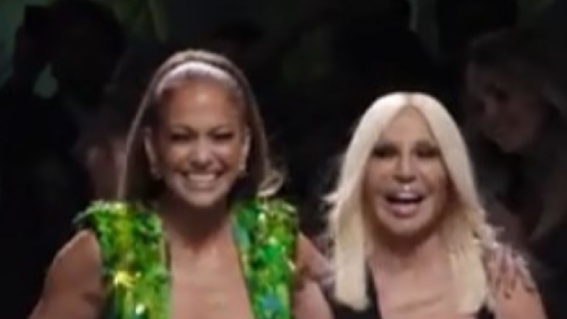 File:Donatella Versace and Jennifer Lopez in 2019.jpg
