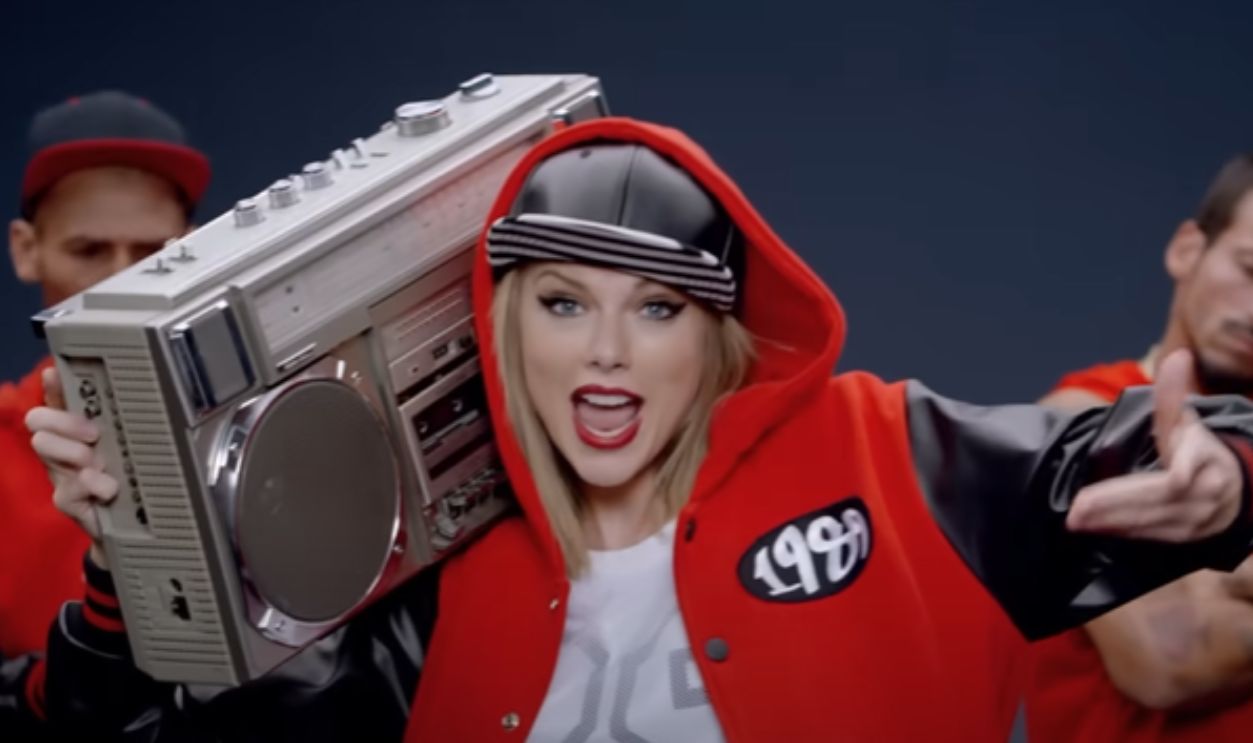 “Shake It Off” (Taylor Swift)