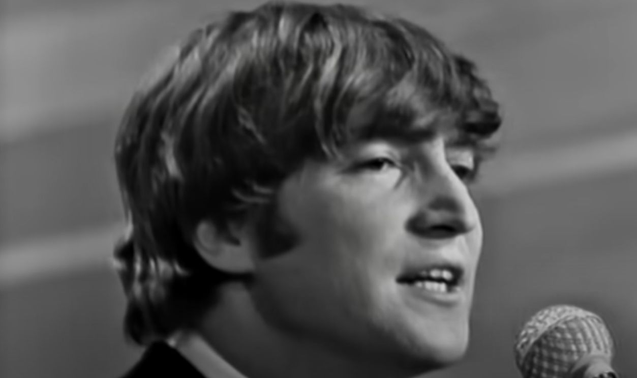 “I Wanna Hold Your Hand” (The Beatles)