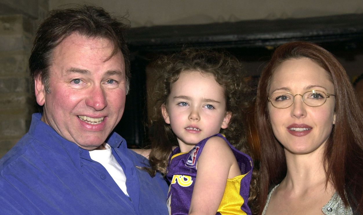 John Ritter and Amy Yasbeck with their daughter